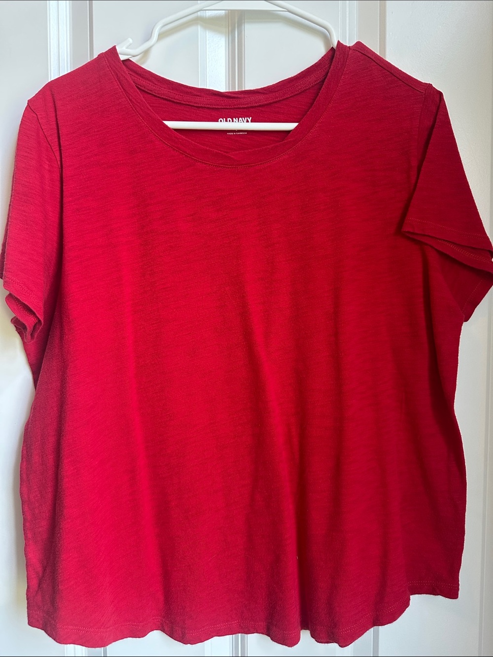 Old Navy Bright Red Short-Sleeve Crewneck Tee